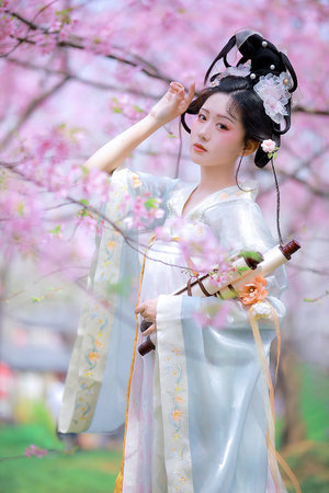 大度激吻原声拥吻