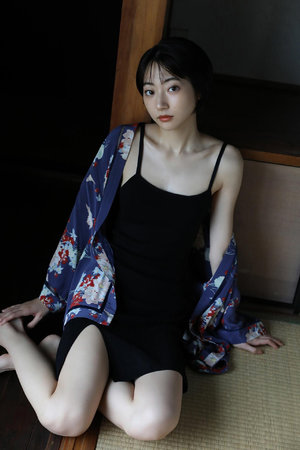 里番绅士全彩ACG本子