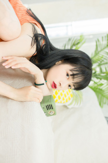 《法国伦理4女警》